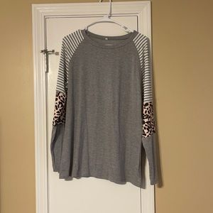 Long sleeve never worn gray tee.